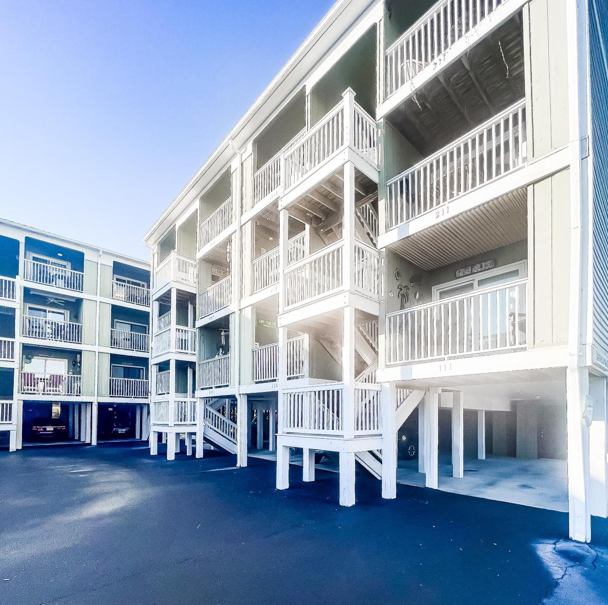 Cozy Beach Condo Sleeps 6 Pool Carolina Beach Exterior photo